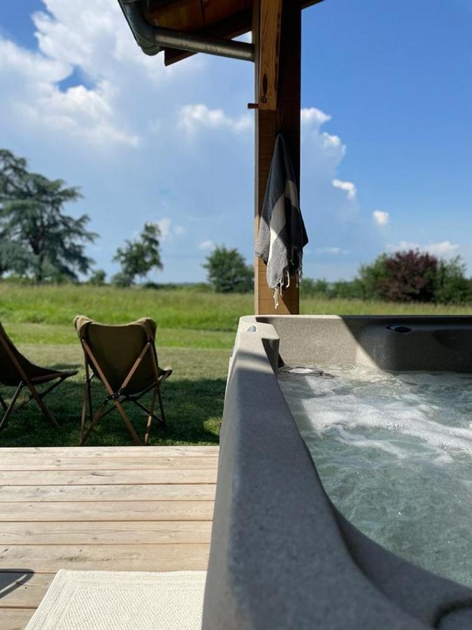 Dome Insolite Cedre Jacuzzi Et Petits Dejeuners Inclus *