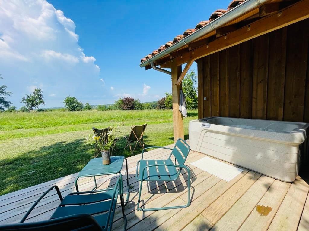 Dome Insolite Cedre Jacuzzi Et Petits Dejeuners Inclus *