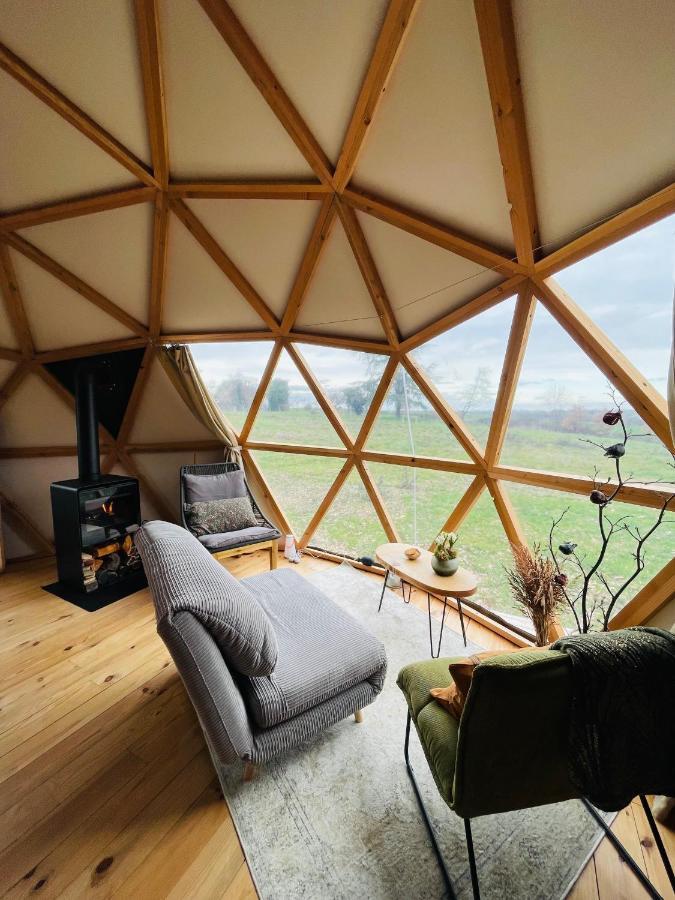 Dome Insolite Cedre Jacuzzi Et Petits Dejeuners Inclus Luxury tent Lagraulet-du-Gers